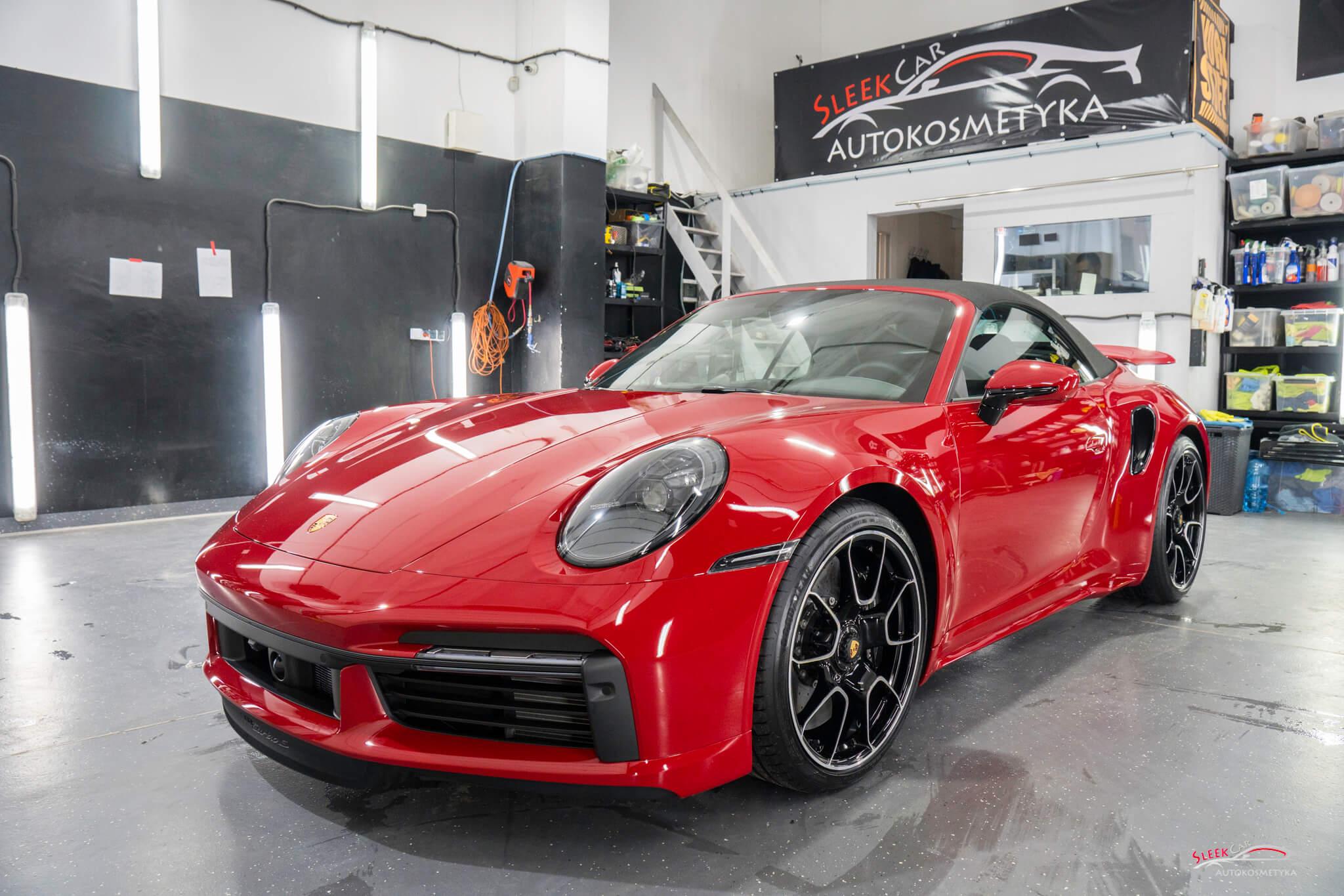 Porsche 911 Turbo S po zabezpieczeniu w Sleek Car