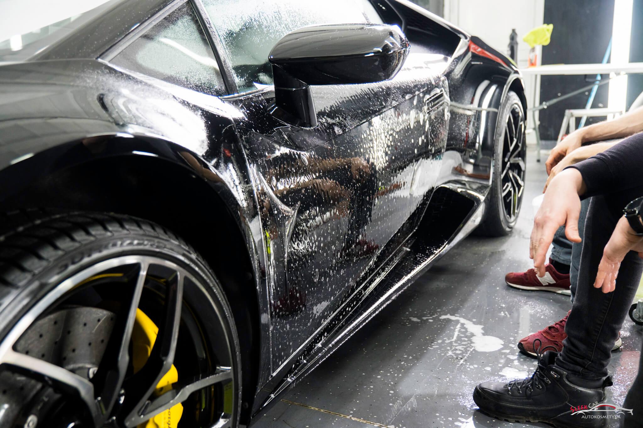 Detal wnętrza Lamborghini